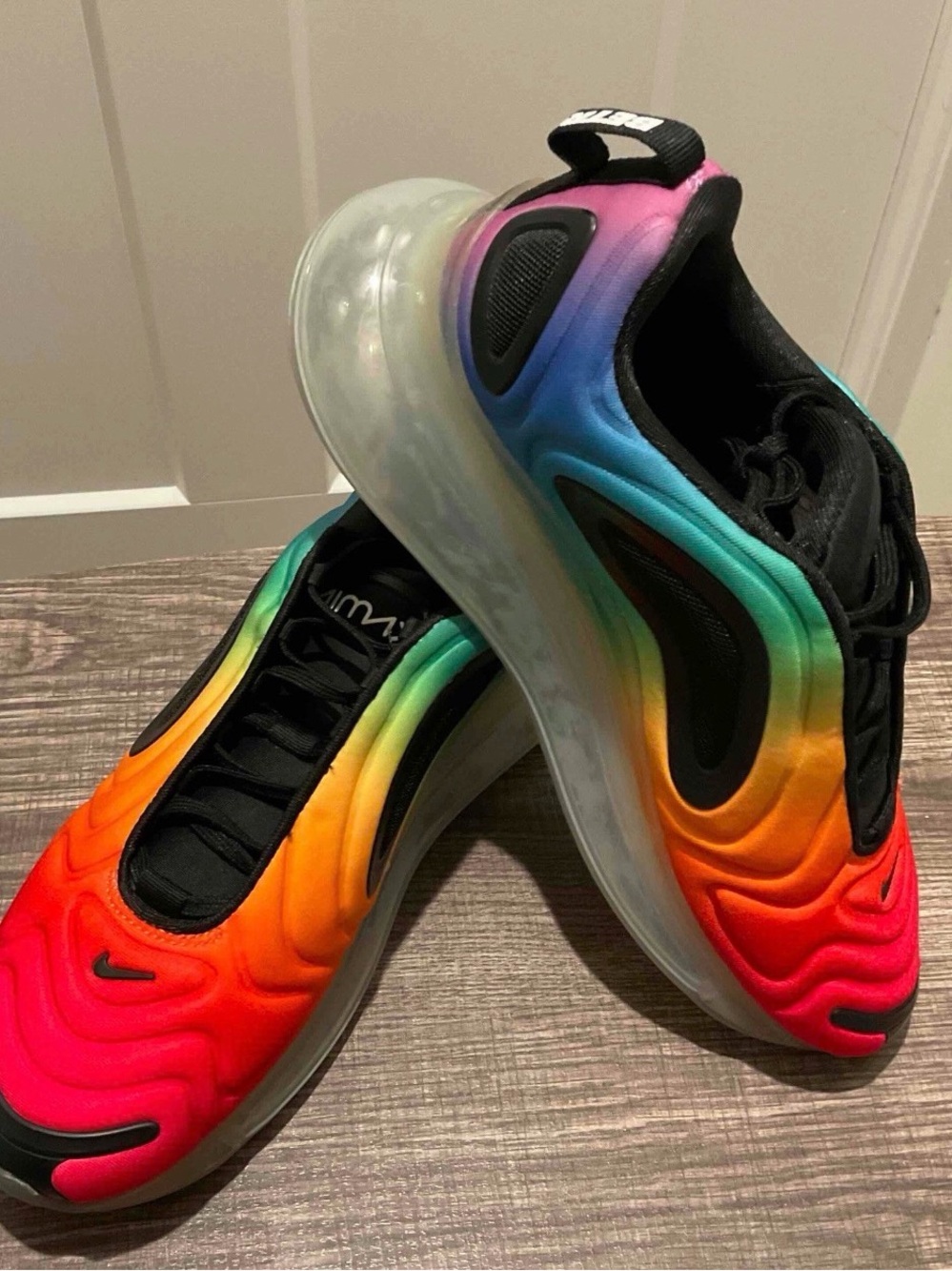 Nike MEN Rainbow Gradient Air Max Sneakers - Pink/Orange/Yellow/Green/Blue
